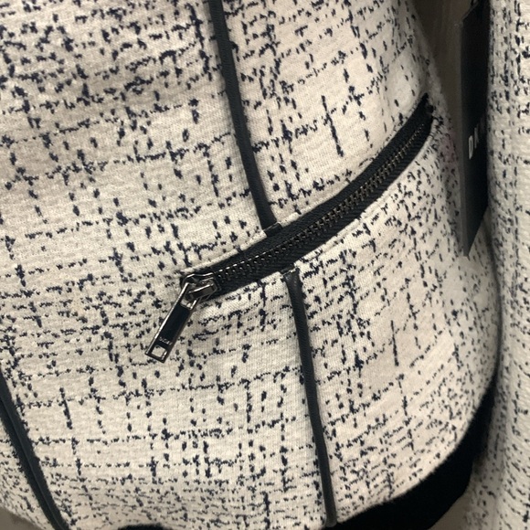 DKNY Donna Karen New York White With Black Stitching Blazer Jacket Women's XXS - Picture 6 of 14